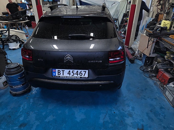 Citroen C4 Cactus 3 of 21