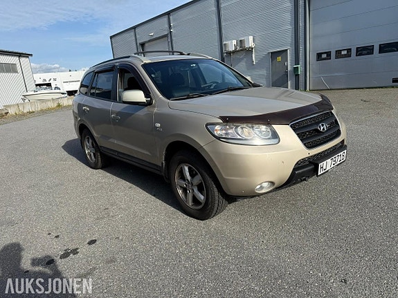 Hyundai Santa Fe 3 of 30