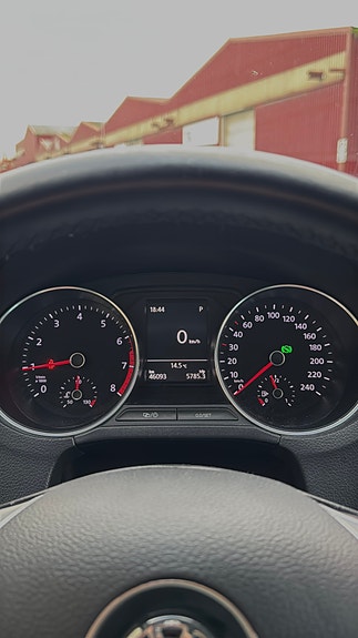 Volkswagen Polo 12 of 28
