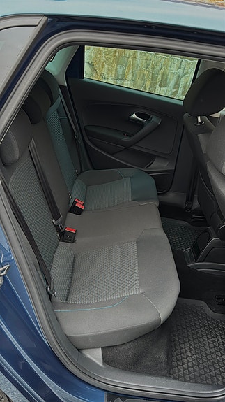 Volkswagen Polo 21 of 28