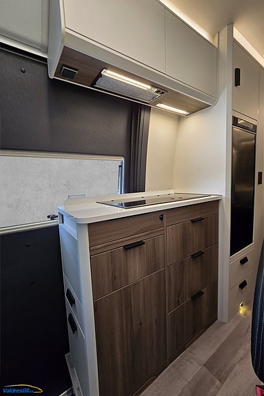 KABE Travel Master Van V690 Mercedes 170HK I Alde I Krok I RWD 13 of 25
