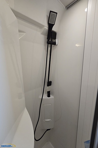 KABE Travel Master Van V690 Mercedes 170HK I Alde I Krok I RWD 17 of 25
