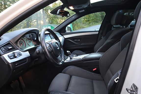 BMW 520d 27 of 30