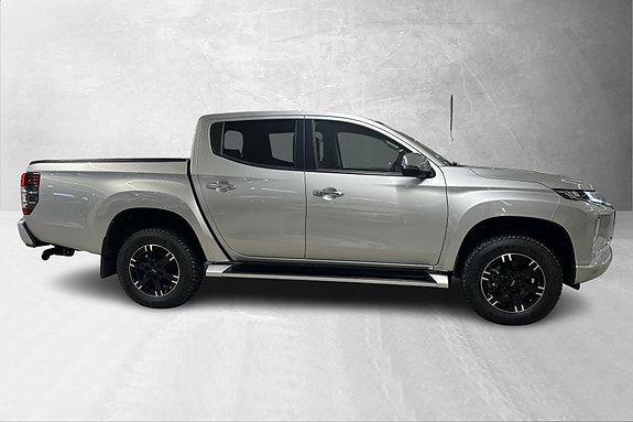 Mitsubishi L200 6 of 23