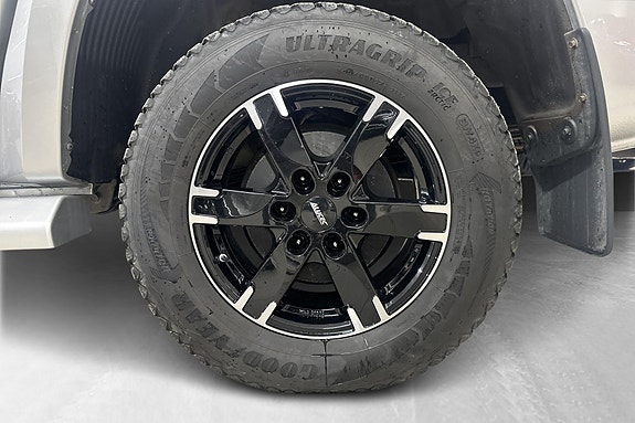 Mitsubishi L200 20 of 23