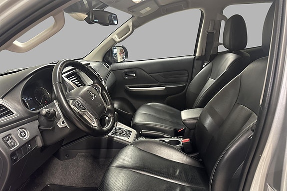 Mitsubishi L200 15 of 23