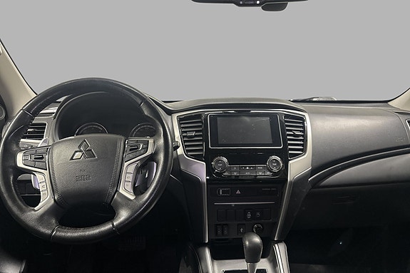 Mitsubishi L200 9 of 23
