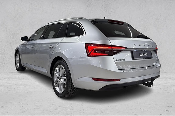 Skoda Superb 3 of 26