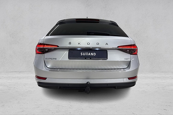 Skoda Superb 4 of 26