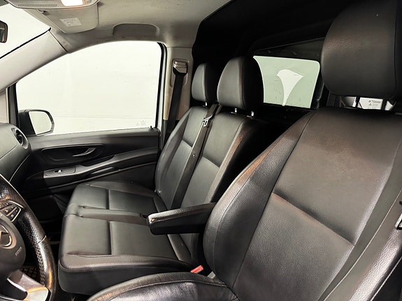 Mercedes-Benz Vito 18 of 30