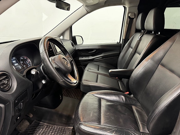 Mercedes-Benz Vito 17 of 30