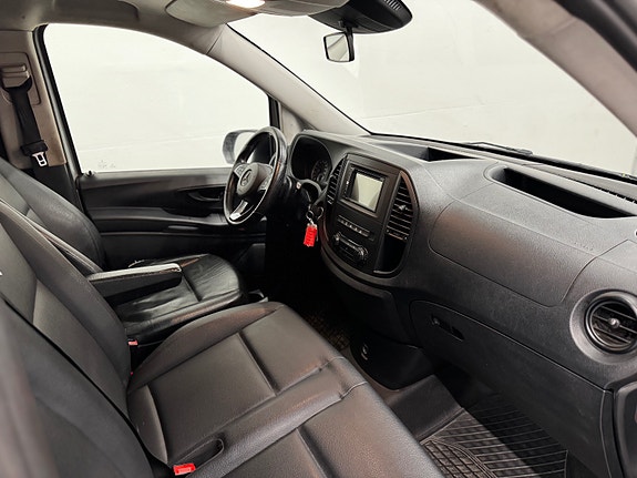 Mercedes-Benz Vito 25 of 30