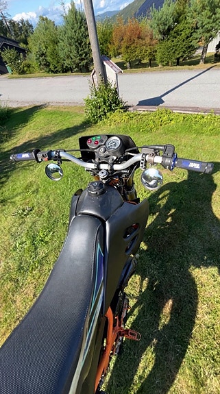 Suzuki RMX 50 4 of 6