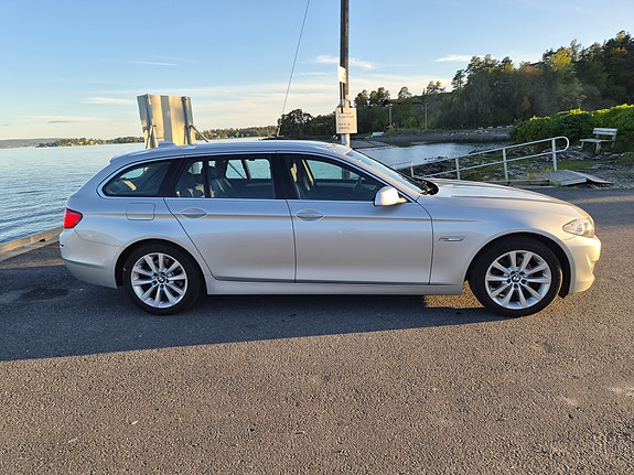 BMW 520i 7 of 30