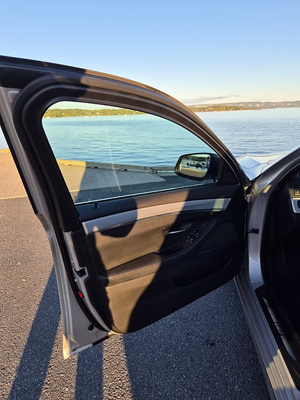 BMW 520i 10 of 30