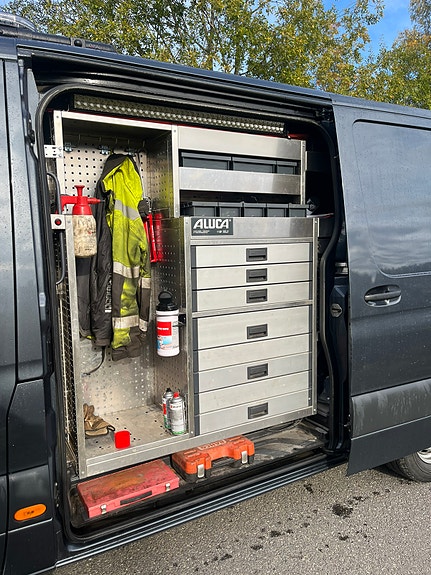 Mercedes-Benz Sprinter 317 9 of 15