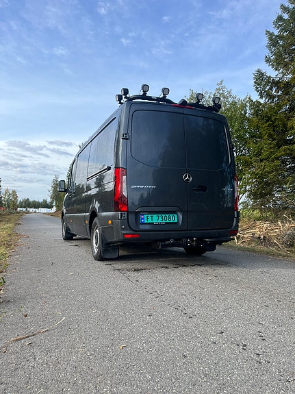 Mercedes-Benz Sprinter 317 4 of 15