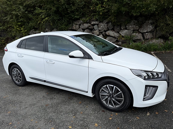 Hyundai IONIQ 7 of 22