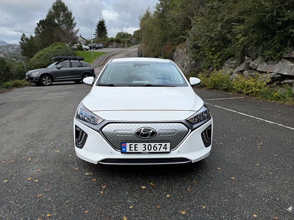 Hyundai IONIQ 6 of 22