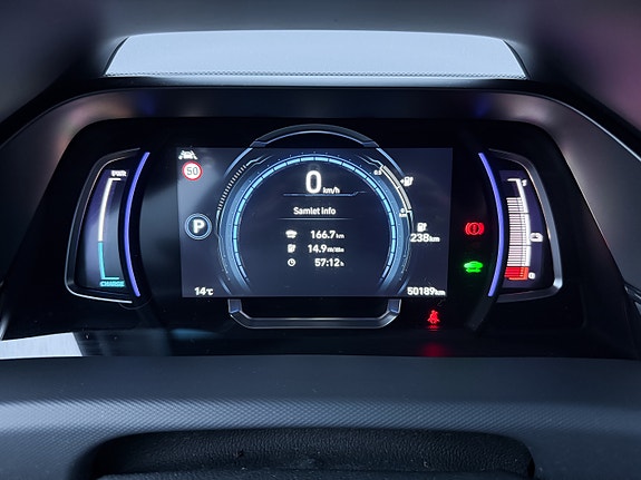 Hyundai IONIQ 18 of 22