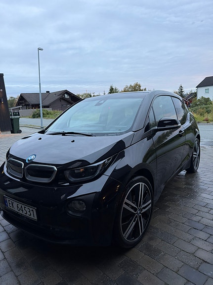 BMW i3 2 of 22