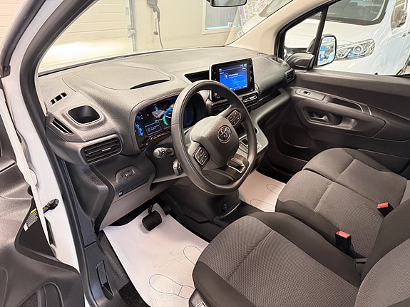 Toyota Proace City 12 of 27