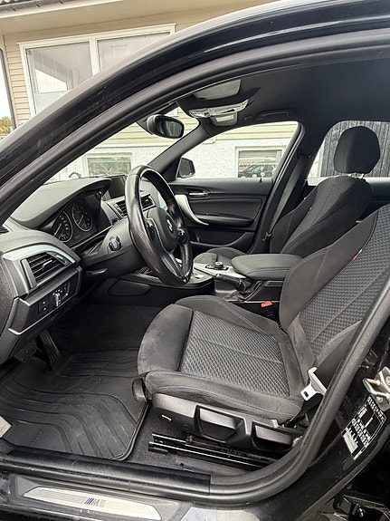 BMW 116d 16 of 24