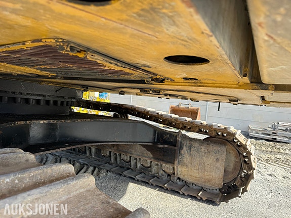 Cat 330F L MED BORERIGG OG SPUNTEAGGREGAT 22 of 30