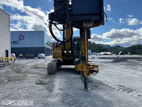 Cat 330F L MED BORERIGG OG SPUNTEAGGREGAT 3 of 30