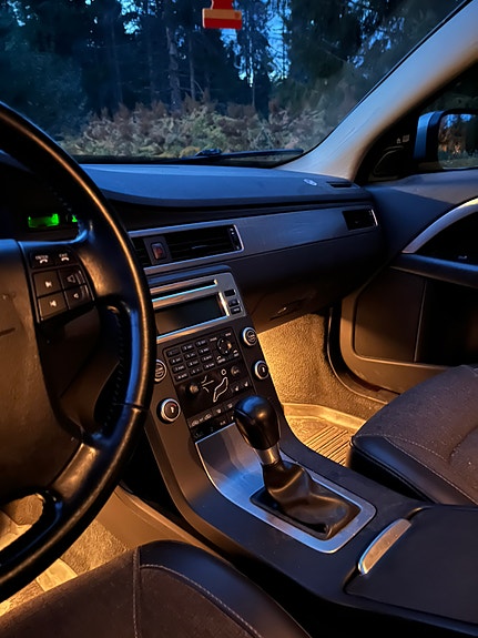 Volvo XC70 8 of 9