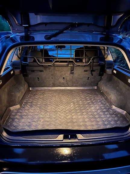 Volvo XC70 3 of 9