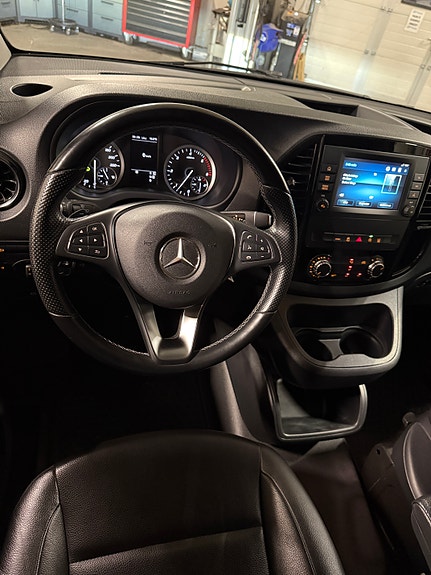 Mercedes-Benz Vito 119 15 of 25