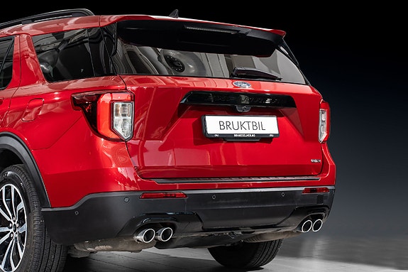 Ford Explorer 6 of 30