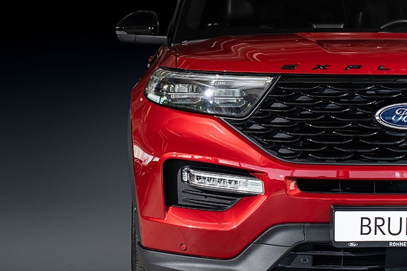 Ford Explorer 8 of 30