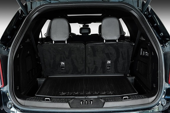 Ford Explorer 20 of 29