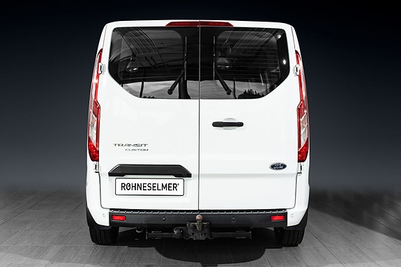 Ford Transit Custom 8 of 26