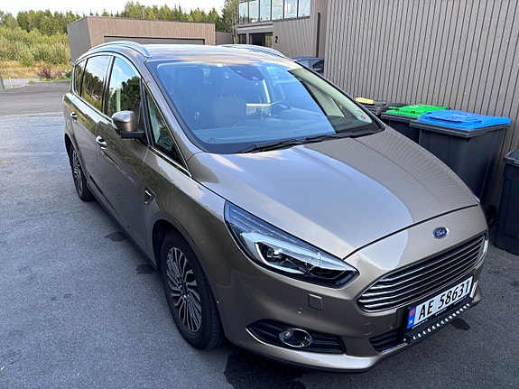 Ford S-MAX 6 of 22