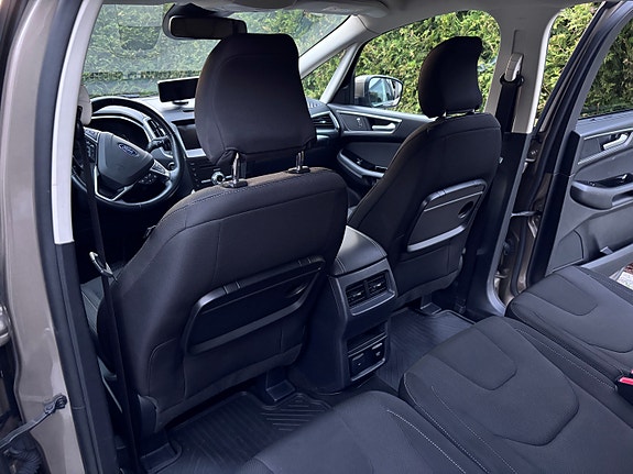 Ford S-MAX 11 of 22