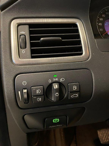 Volvo V70 21 of 30