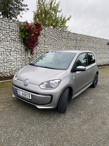 Volkswagen e-Up! 2 of 14