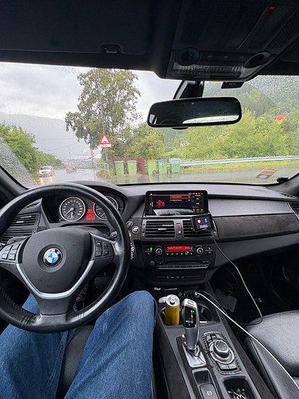 BMW X5 6 of 9