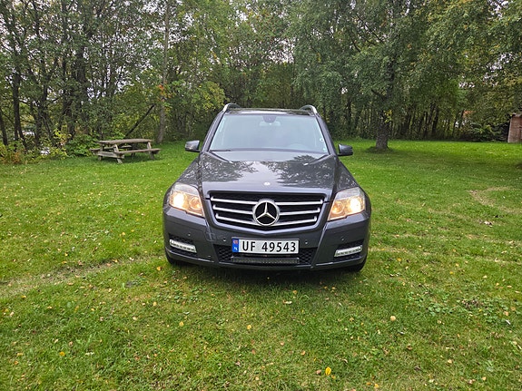 Mercedes-Benz GLK220 5 of 30