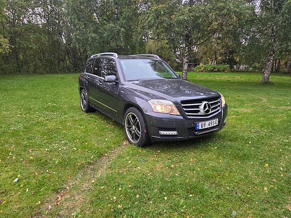 Mercedes-Benz GLK220 6 of 30