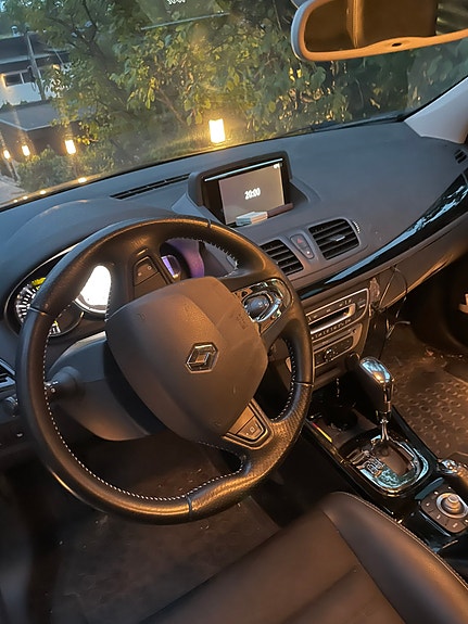 Renault Megane 8 of 13