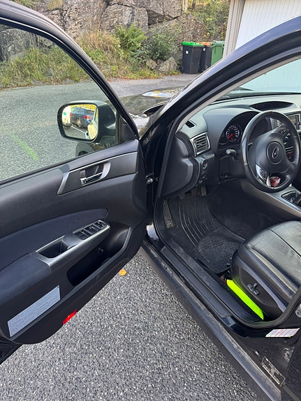 Subaru Forester 4 of 11