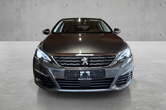 Peugeot 308 4 of 24