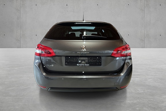 Peugeot 308 7 of 24