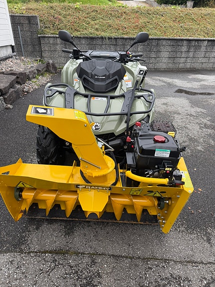 Can-Am Outlander Pro+ 450 T DPS 5 of 10