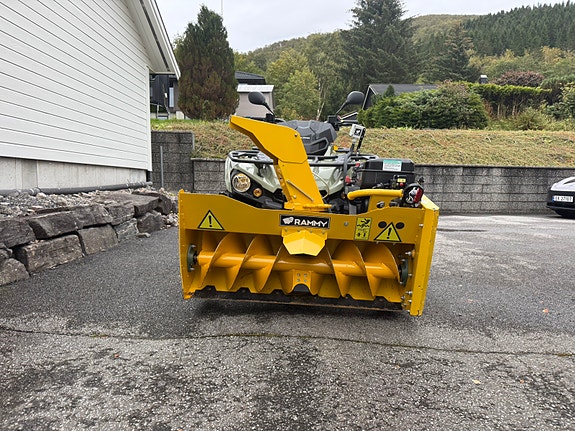 Can-Am Outlander Pro+ 450 T DPS 8 of 10