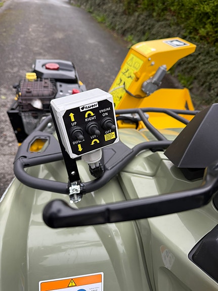 Can-Am Outlander Pro+ 450 T DPS 7 of 10